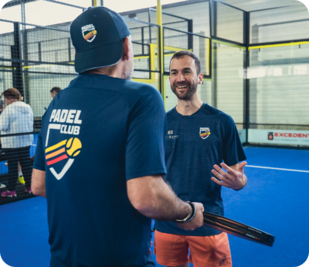 photos de deux joueurs dans un tournoi